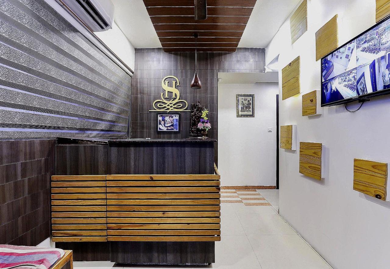 Hotel O Down Town Мирут Екстериор снимка